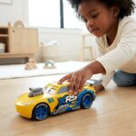 Disney Diecast Car Racing Cruz Ramirez - Image 3